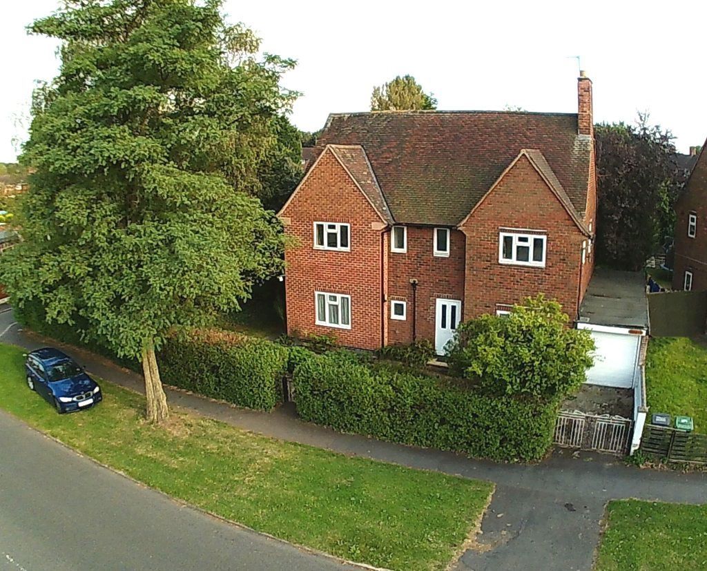 Student in Loughborough houses homes flats housing